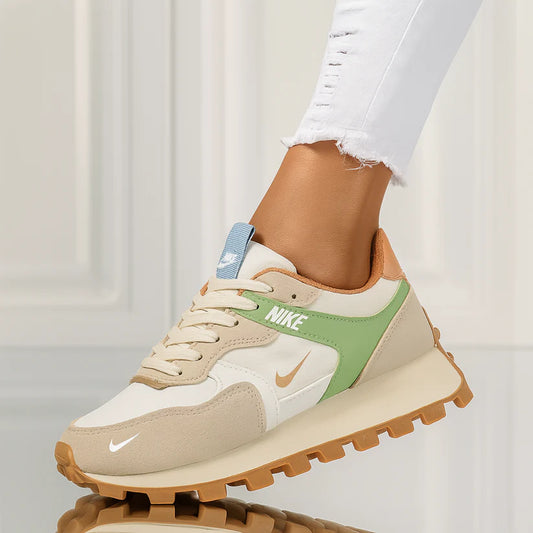 NK - Chaussures pour femmes